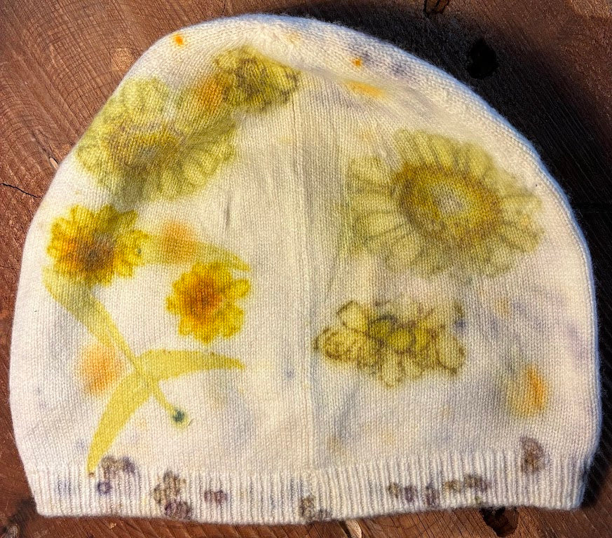 Hat - The sunflower cosmos